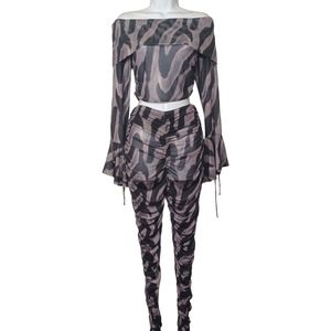 BLANC Gray Black Print Semi Sheer Ruching Flare Sleeve Top & Pant Set Medium NWT